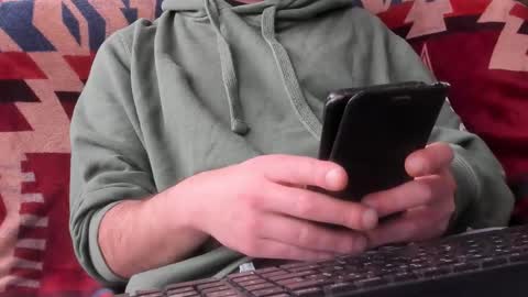Snapshot of luckydrakex chatting on February 14, 10:07 am Lucky online show from February 14, 10:07 am