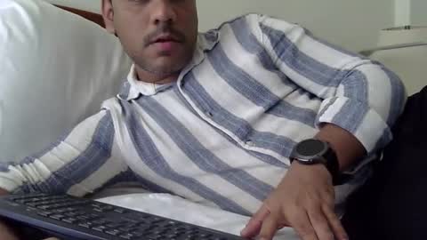 Snapshot of luckyfinalone chatting on September 29, 6:59 pm luckyfinalone online show from September 29, 6:59 pm