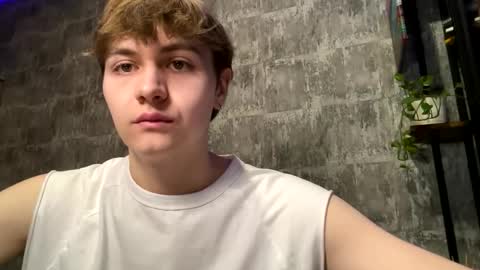 Ricky online show from January 11, 1:04 pm