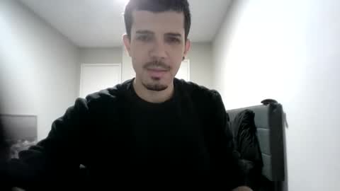 lucxn online show from November 8, 7:00 am