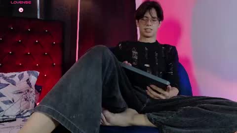 Lui online show from June 22, 8:02 pm