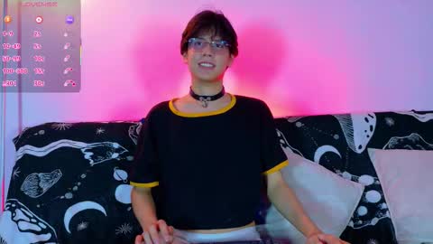 Lui online show from February 26, 5:09 am