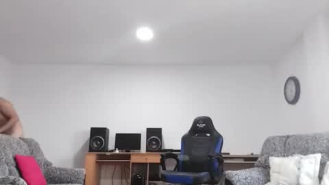 Luigi online show from October 25, 2:30 pm