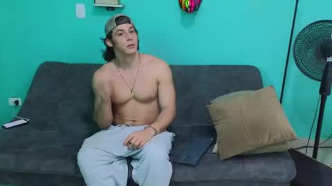 Luigi online show from February 6, 12:00 am