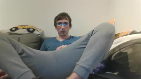 Luis online show from November 12, 10:58 pm