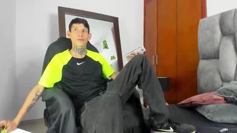 Snapshot of lujuriau_u chatting on October 12, 3:55 am lujuriau_u online show from October 12, 3:55 am