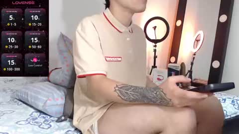 Lukarizzox        independent model online show from June 27, 7:30 pm