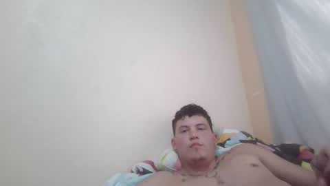 Snapshot of lukas2002alien622712 chatting on September 20, 6:41 pm Lukas online show from September 20, 6:41 pm