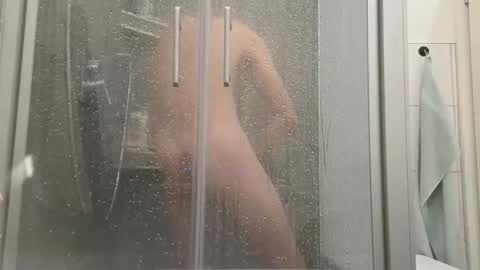 lukasschoetz online show from November 17, 5:38 pm