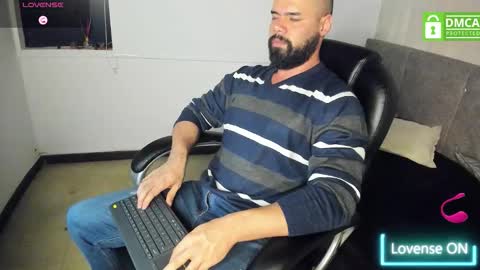 Snapshot of luke_diaz7 chatting on November 2, 3:22 am luke diaz7 online show from November 2, 3:22 am