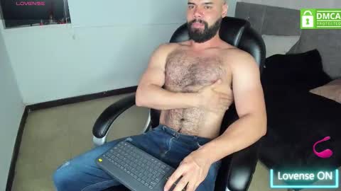 Snapshot of luke_diaz7 chatting on October 28, 5:54 am luke diaz7 online show from October 28, 5:54 am