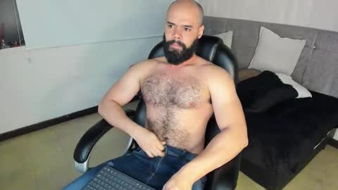 Snapshot of luke_diaz7 chatting on October 16, 5:26 am luke diaz7 online show from October 16, 5:26 am