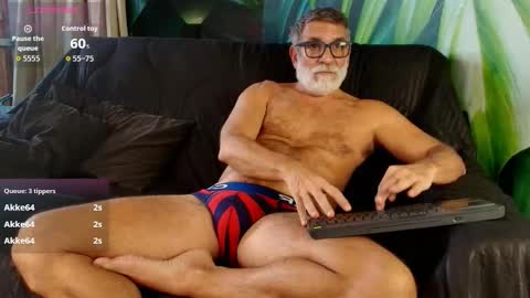 Luke Crews online show from January 6, 6:23 pm