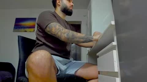 Luke online show from November 28, 1:46 pm