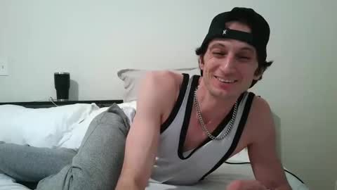 luketaylorla online show from January 12, 4:00 pm