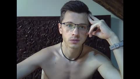 Snapshot of lumberjack_000 chatting on October 29, 10:45 pm Jack online show from October 29, 10:45 pm