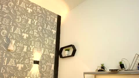 Vanity ErosX online show from February 26, 4:25 am