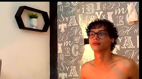 Vanity ErosX online show from February 11, 5:47 am