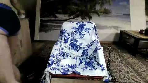 Andrew independent model 2000-0000 CET daily online show from April 24, 8:55 pm