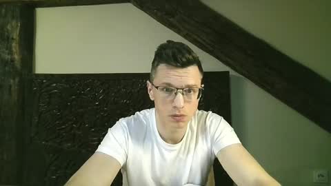 Andrew independent model 2000-0000 CET daily online show from May 13, 8:39 pm