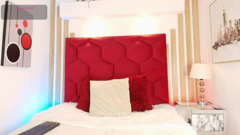 Lumier  online show from April 11, 8:01 pm