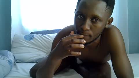 Snapshot of lunalove22_ chatting on October 11, 7:34 am lunalove22_ online show from October 11, 7:34 am