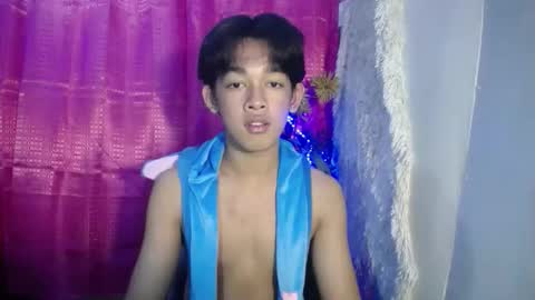 lunarmaxxx online show from March 19, 6:44 pm