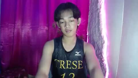 lunarmaxxx online show from April 26, 1:52 pm