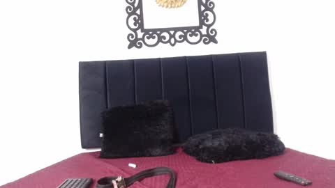 lunaydream online show from May 13, 4:26 pm