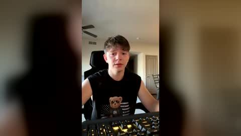 LustfulLives online show from June 27, 10:37 pm