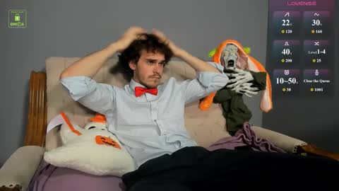 Snapshot of lustfullooking chatting on October 17, 11:25 am lustfullooking online show from October 17, 11:25 am