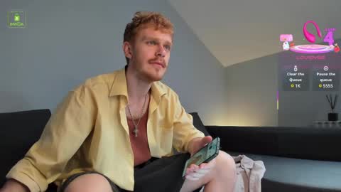 lustfullooking online show from May 2, 11:13 am