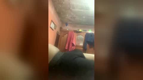 luuis12 online show from April 9, 9:48 am