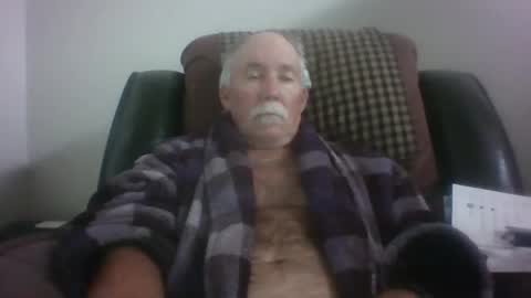 luv269er online show from March 31, 5:03 pm