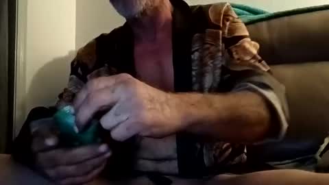 luv2lckpuss352903 online show from February 12, 7:58 am