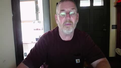 Luv2lickurkittie online show from October 8, 6:01 pm