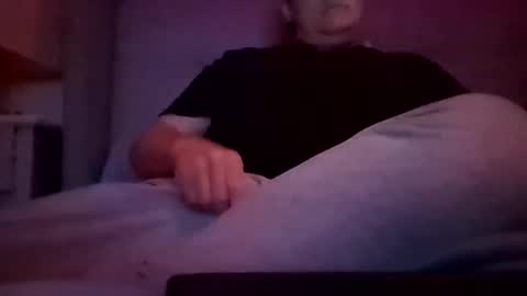 Luv2tokNstrok online show from April 28, 7:46 am