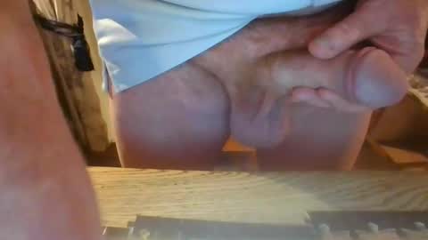 Snapshot of luvcamgirlz chatting on February 28, 11:12 pm luvcamgirlz online show from February 28, 11:12 pm