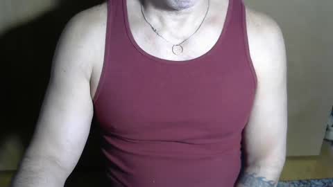 Snapshot of luvzjerkingoff chatting on February 14, 1:51 pm luvzjerkingoff online show from February 14, 1:51 pm