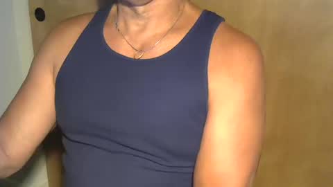 luvzjerkingoff online show from October 17, 2:10 pm