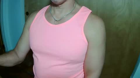 Snapshot of luvzjerkingoff chatting on February 18, 2:49 pm luvzjerkingoff online show from February 18, 2:49 pm