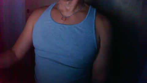 Snapshot of luvzjerkingoff chatting on December 16, 2:49 pm luvzjerkingoff online show from December 16, 2:49 pm