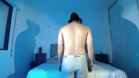 Snapshot of luxanee chatting on October 1, 6:45 pm luxanee online show from October 1, 6:45 pm