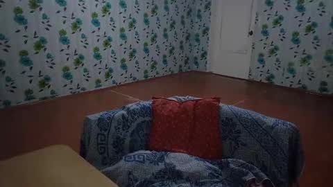 Snapshot of luxeboy_ chatting on September 18, 8:22 pm Mike online show from September 18, 8:22 pm