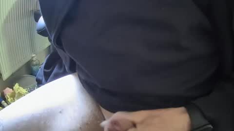 Snapshot of luxiferr666 chatting on March 10, 9:56 am belzebubs online show from March 10, 9:56 am