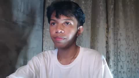 Snapshot of luxirfy_xx chatting on October 11, 6:56 pm luxirfy online show from October 11, 6:56 pm