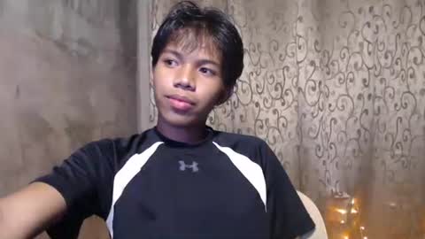 Snapshot of luxirfy_xx chatting on October 26, 3:03 pm luxirfy online show from October 26, 3:03 pm