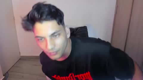 luxrx online show from June 20, 9:20 pm