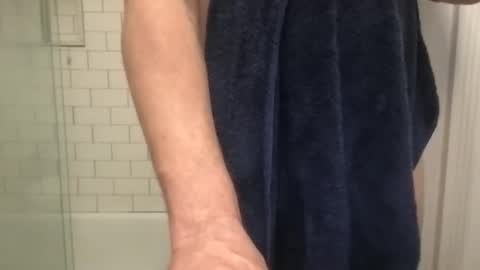 lvguynextdoor440656 online show from October 23, 2:26 am