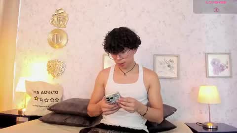 Lyan online show from June 10, 7:36 pm